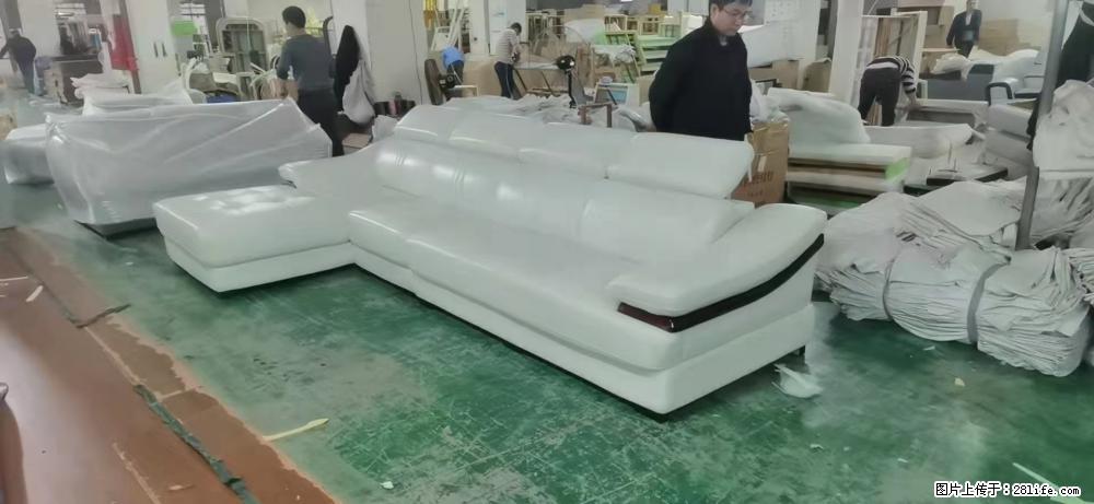 【大厂仿真皮沙发】实木框架,高回弹海绵45密度。全新包装,质量非常好,3.6米右贵妃 - 各类家具 - 居家生活 - 忻州分类信息 - 忻州28生活网 xinzhou.28life.com